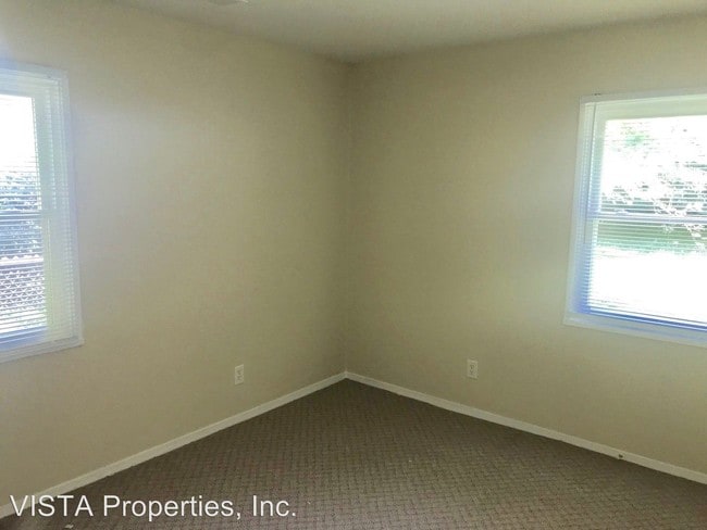 Building Photo - 3 br, 1 bath House - 5912 Alanadale Dr.