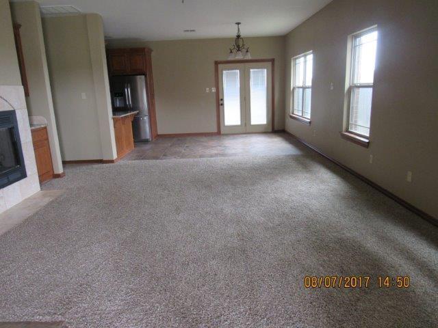 Building Photo - Fantastic home located in Dove Creek Addit...