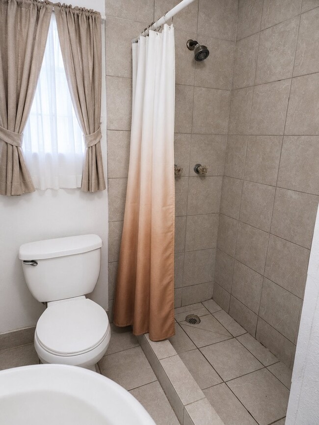 Photo - 5911 W Lamar Rd (Glendale, AZ) Apartment