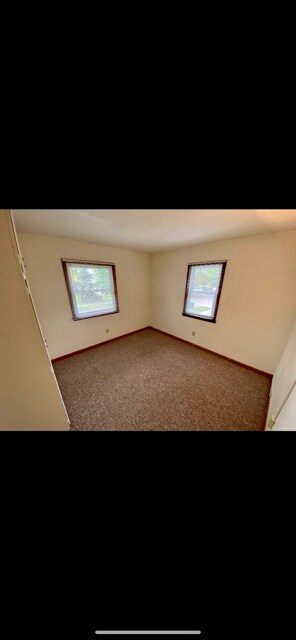 Building Photo - 1129 9th St S
