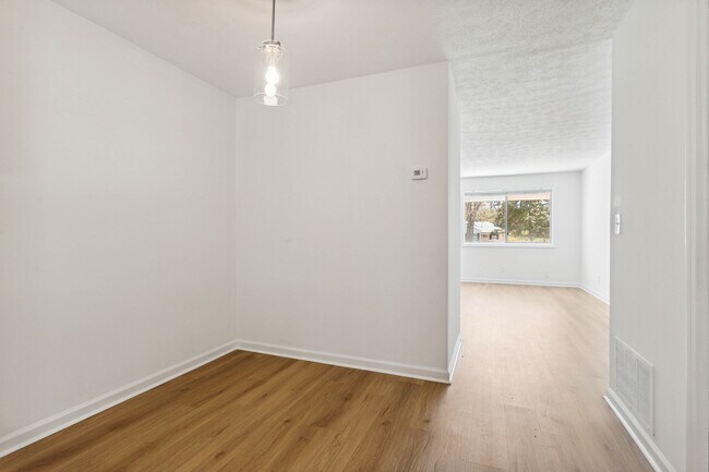 2 habitaciones/1 baño - Jackson Street Apartments