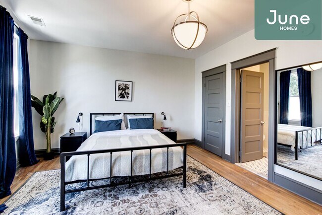 Foto del edificio - Queen room in 4-bed/2.0-bath Home