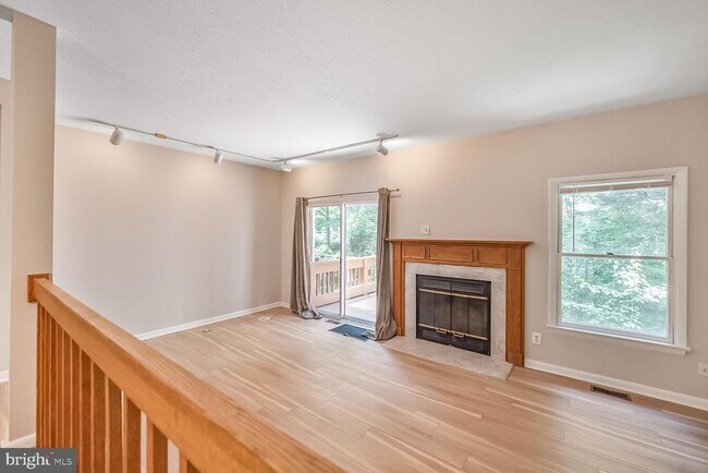 Foto del edificio - 1657 Oak Spring Way