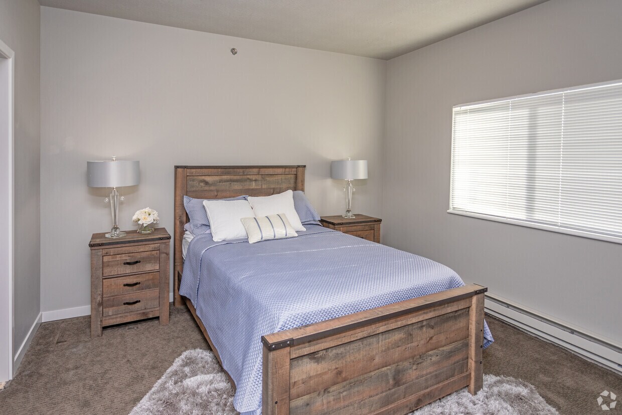 The Oaks Apartments in Watertown, SD