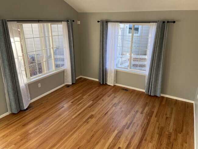 Foto del edificio - 13648 Parkview Pl