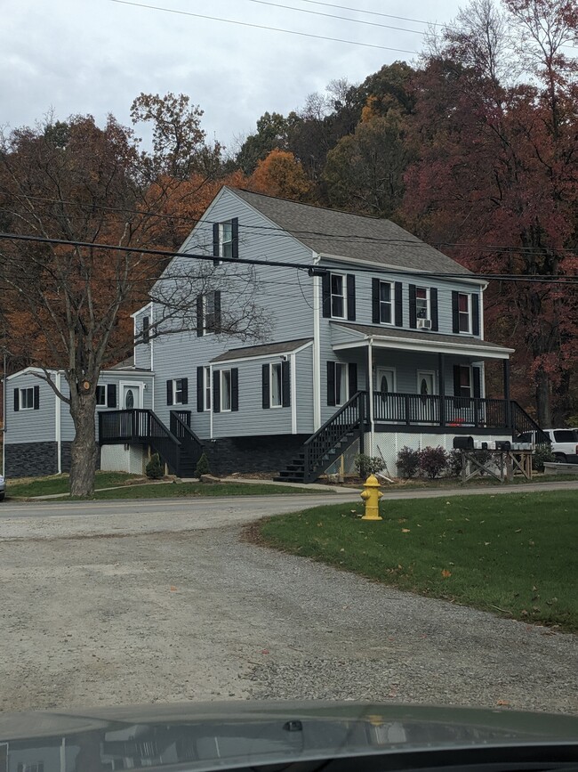 Exterior - 11 McIntyre Rd