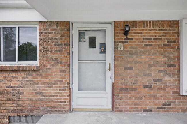 Foto del edificio - 1116 Heatherwood Dr