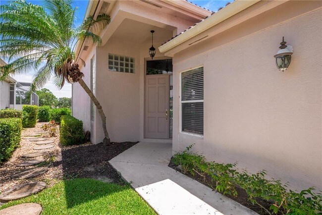 Foto del edificio - 3191 SE Carrick Green Ct