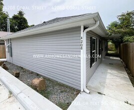 Building Photo - 4208 Coral St