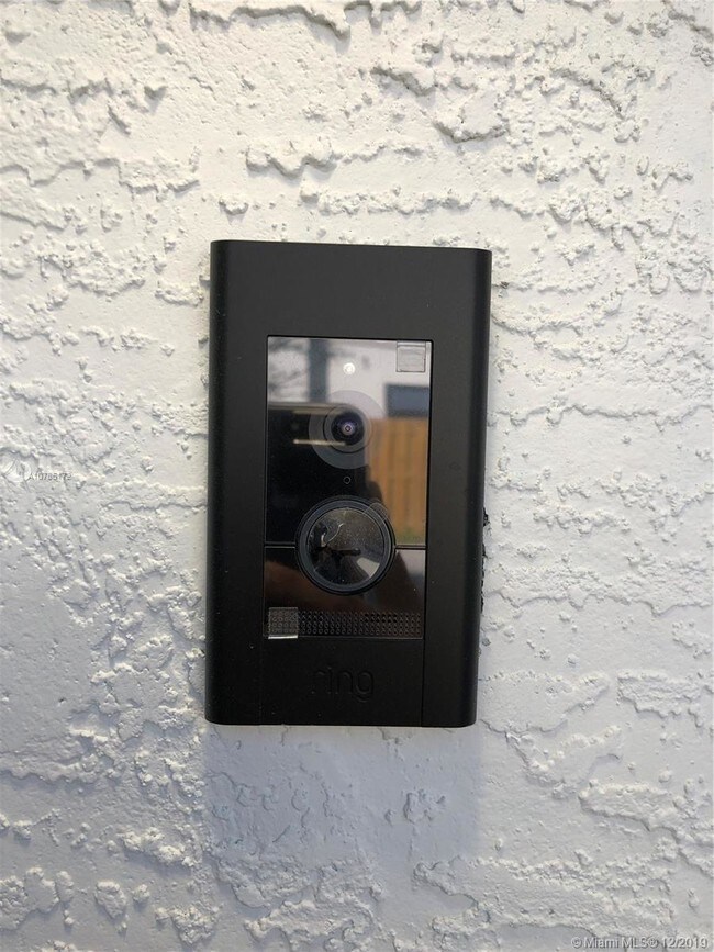 Foto del edificio - 1631 SW 29th St