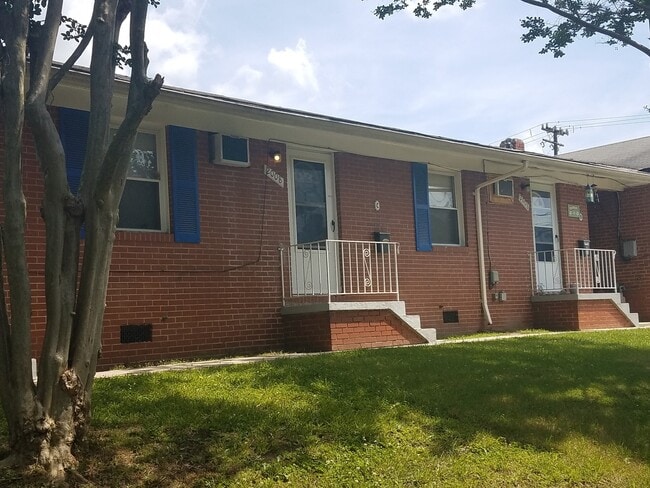 Lovely 1 Bedroom Apartment Near Duke West and Hospital - Lovely 1 Bedroom Apartment Near Duke West and Hospital