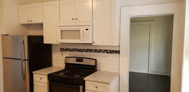 Foto del edificio - 595 Capitol Ave