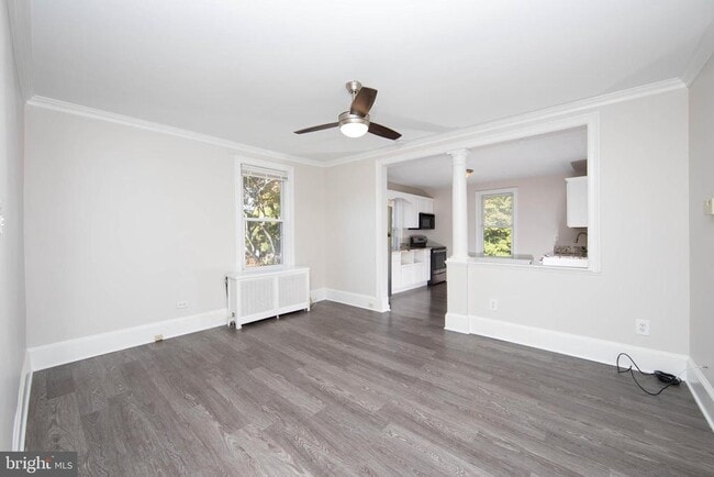 Building Photo - 911 Eldridge Ave