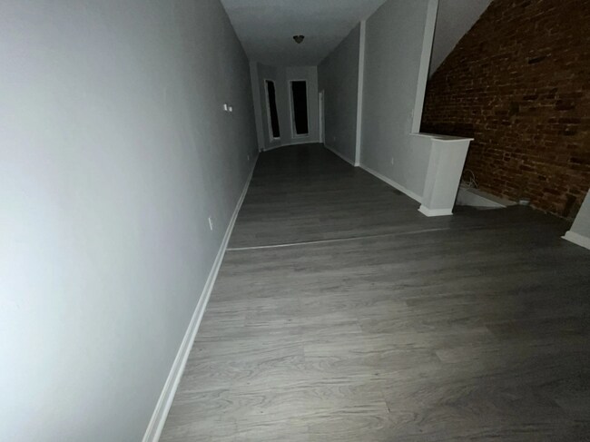 Foto del edificio - 2300 McCulloh St