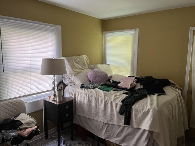 Photo - 280 Durand St House