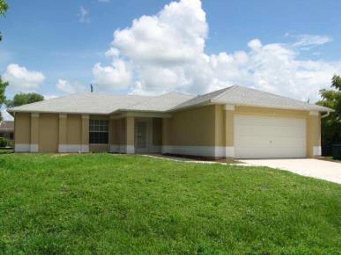 Foto principal - 619 SW 28th St