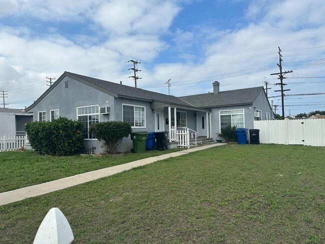 Building Photo - 8301 Barnsley Ave