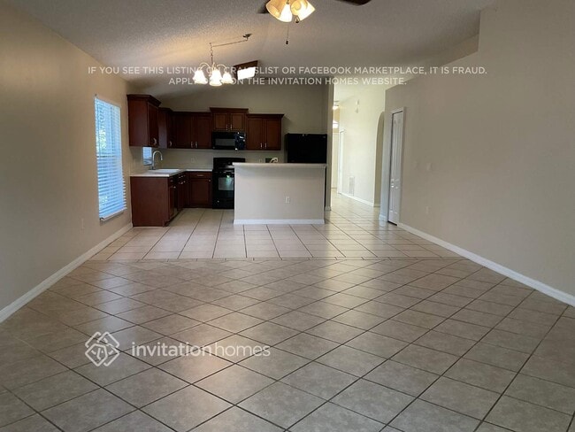 Building Photo - 1640 Wekiva Dr