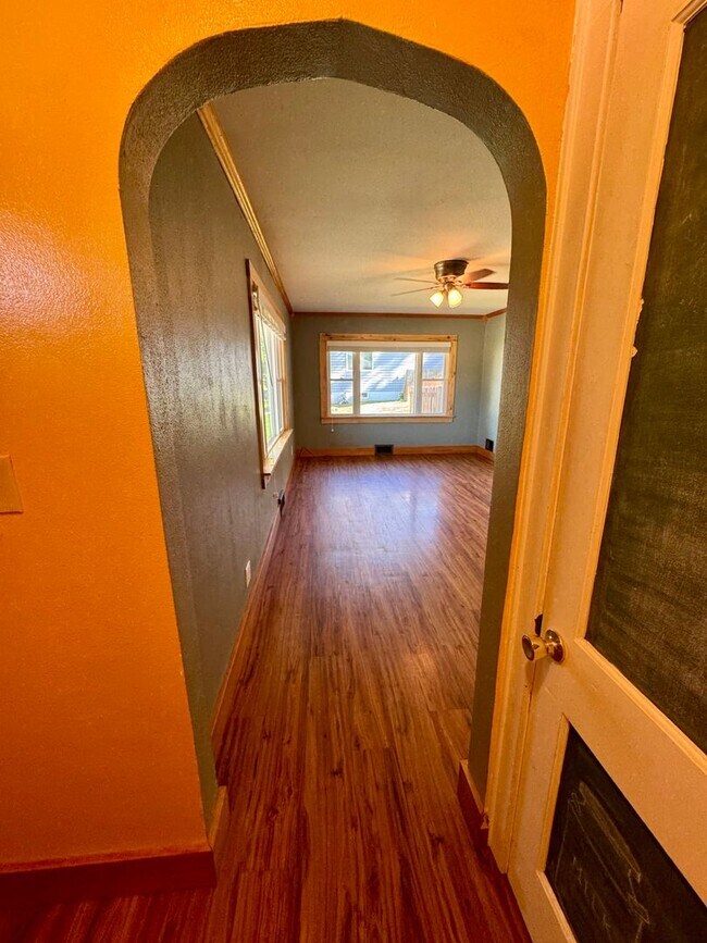 Foto del edificio - Single Family Home in Edgerton, WI