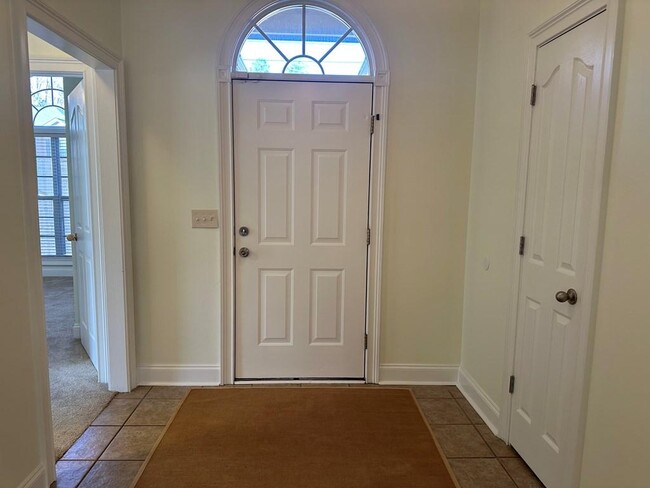 Foto del edificio - 146 Bluebird Ln