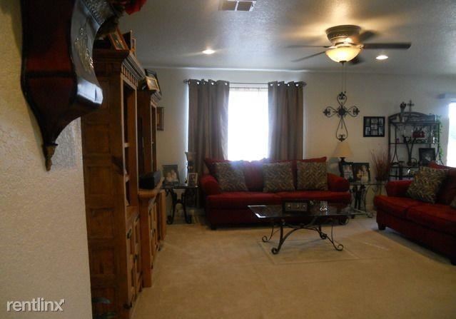 Building Photo - 4 br, 2.5 bath House - 13414 Solar Crest