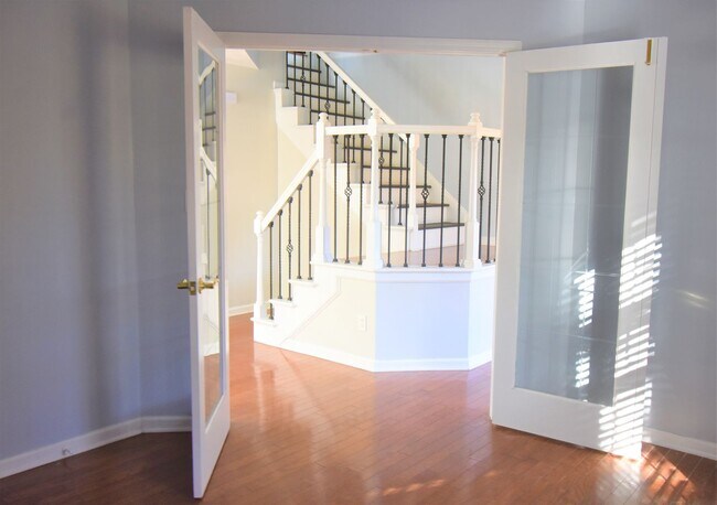 Foto del edificio - 3 Bedroom 2 Bath with Bonus Rooom