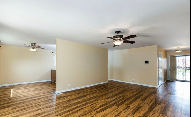 Foto del edificio - 7424 Crawfordshire Ln