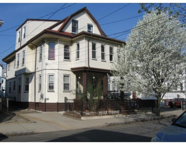 Foto del edificio - 55 Bristol Rd