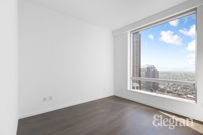 Building Photo - 118 Baxter St