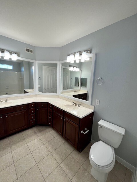 Building Photo - 7575 Kirby Dr