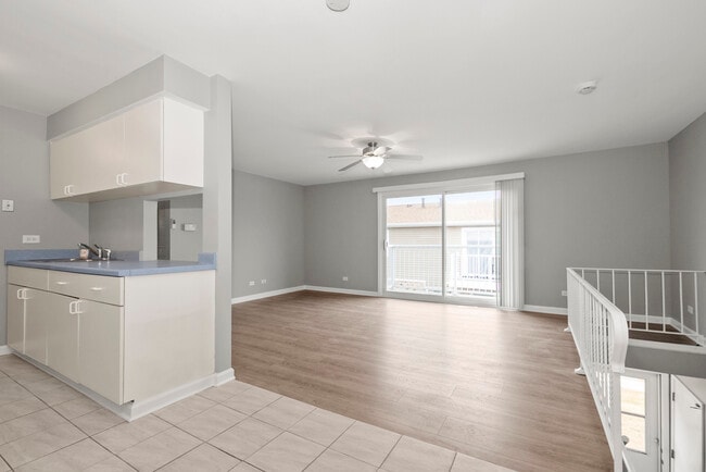 Building Photo - 7924 164th Pl