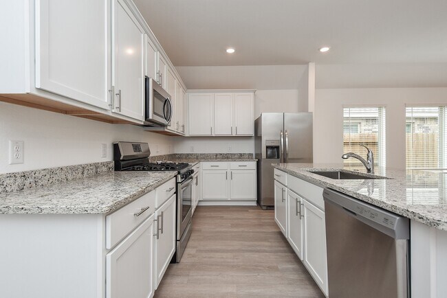Building Photo - 8426 Manta Ray Dr