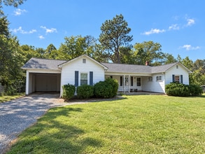 Building Photo - 2307-A NC-87