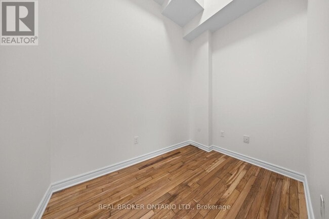 Building Photo - 150 Mill St