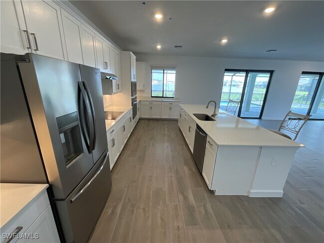 Building Photo - 10755 Timber Creek Dr