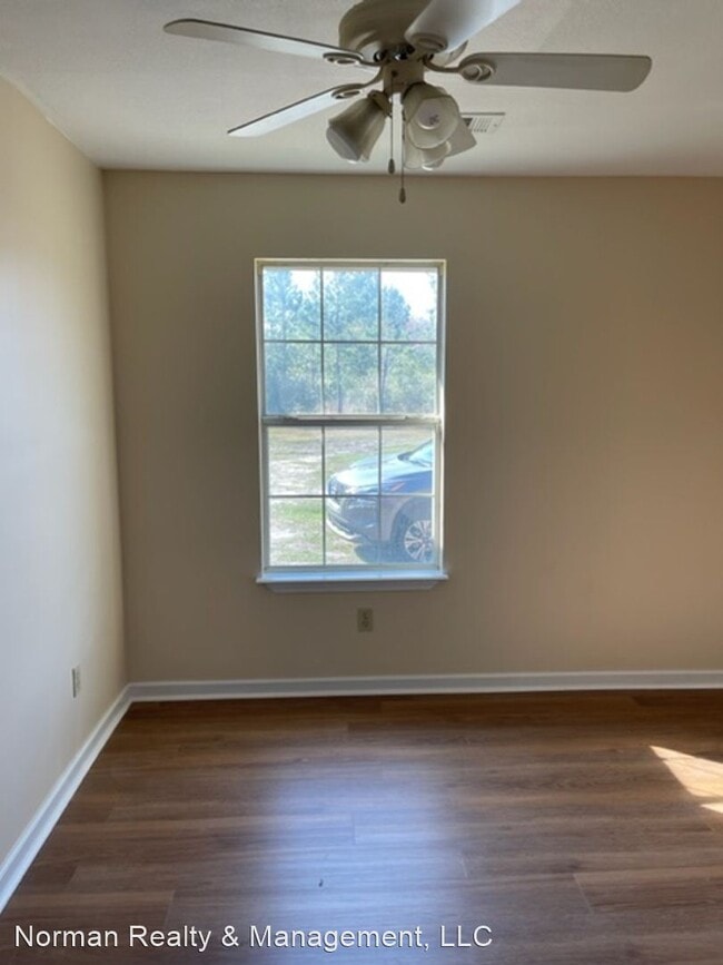Building Photo - 5 br, 2.5 bath House - 49 Sonya Dr NE