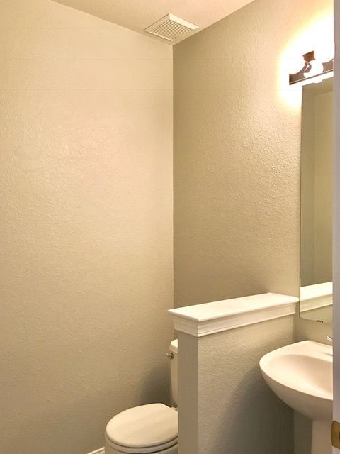 Building Photo - 6500 Silver Mesa Dr