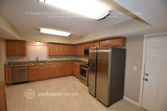 Foto del edificio - 4110 Yellowwood Dr