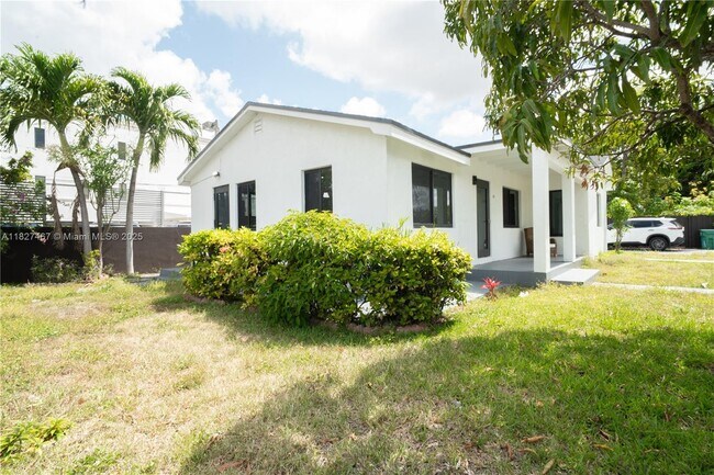 Foto del edificio - 6791 SW 25th St