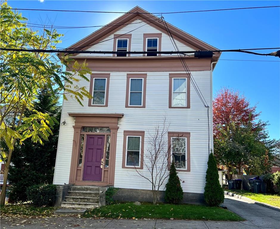 Primary Photo - 207 Power St