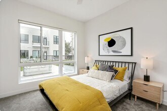 Interior Photo - The Roy