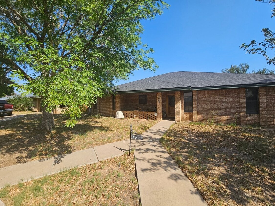 Primary Photo - Spacious 3BR House in Midland