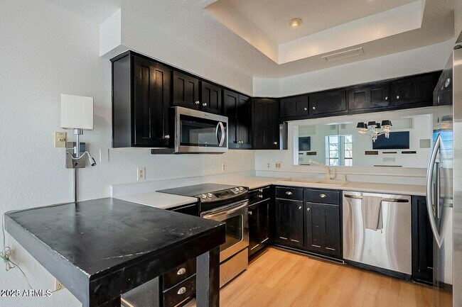 Foto del edificio - 2921 E Keim Dr