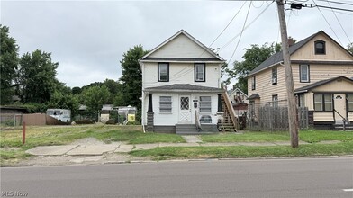 Building Photo - 1433 Kenmore Blvd