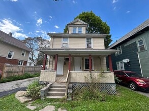 Building Photo - 42 Villa St