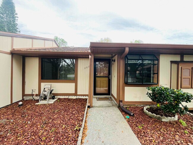 Foto del edificio - 202 Corkwood Ln
