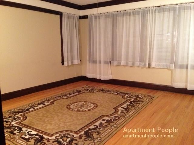 Foto del edificio - 5041 N Major Ave