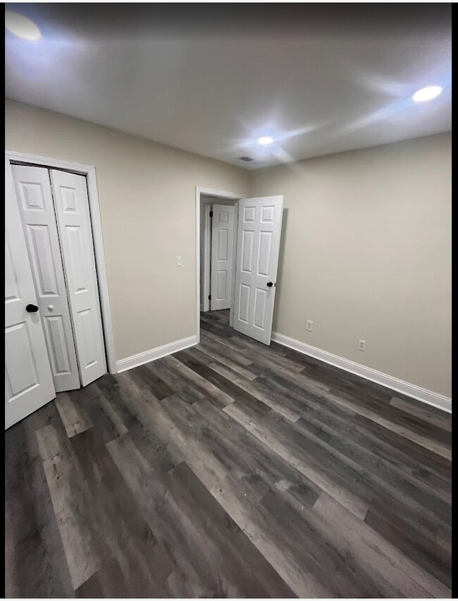 Foto del edificio - 3200 Sandusky Dr