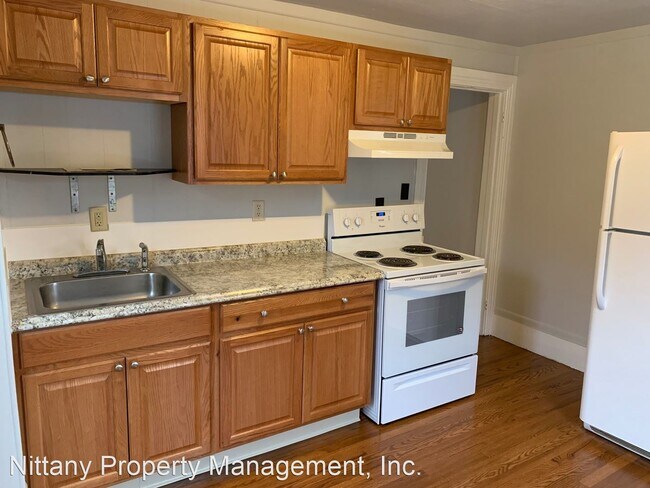 Foto del edificio - 1 br, 1 bath House - 214B E. Bishop Street