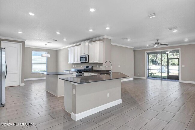 Foto del edificio - 275 Renwick Pkwy